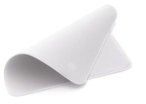 Apple Now Selling Polishing Cloth for Hilarious Price